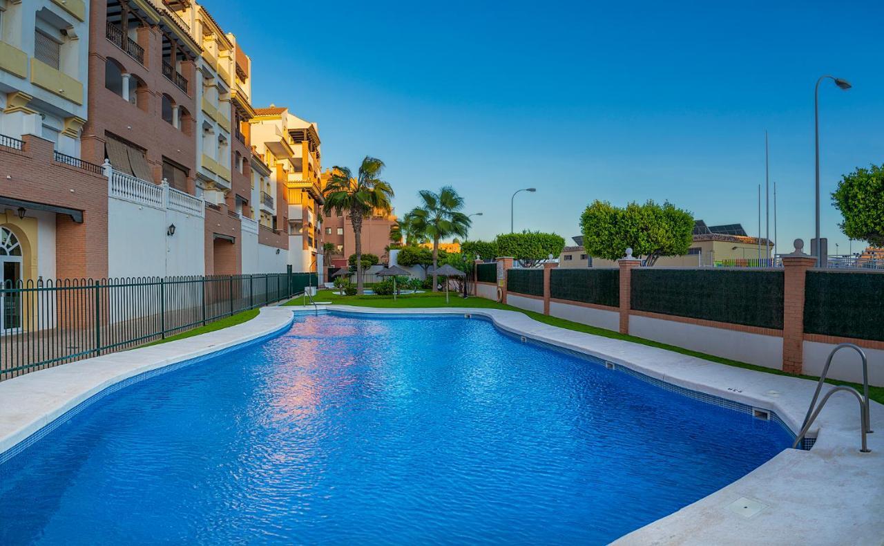 Apartamento 2 Dormitorios En La Mejor Zona De Roquetas Roquetas de Mar Dış mekan fotoğraf