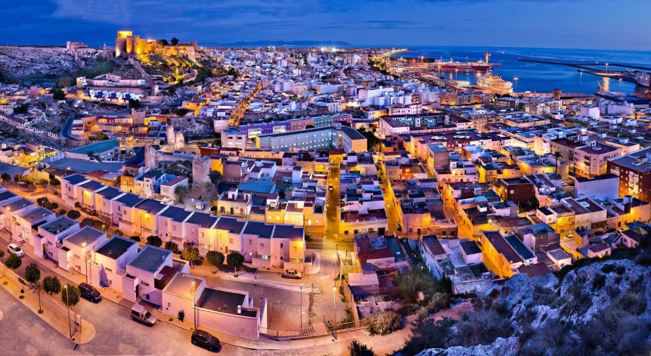 Apartamento 2 Dormitorios En La Mejor Zona De Roquetas Roquetas de Mar Dış mekan fotoğraf
